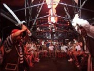 Barco com show 